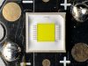 Lanternă Convoy L21A cu LED SFT90, 5000 lumeni și rază de aprox. 1100 m