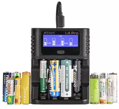  Încărcător inteligent XTAR L4 Pro pentru baterii AA/AAA 1,2V NI-MH și 1,5V litiu